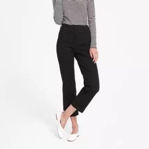 Everlane Straight Leg Crop in Black